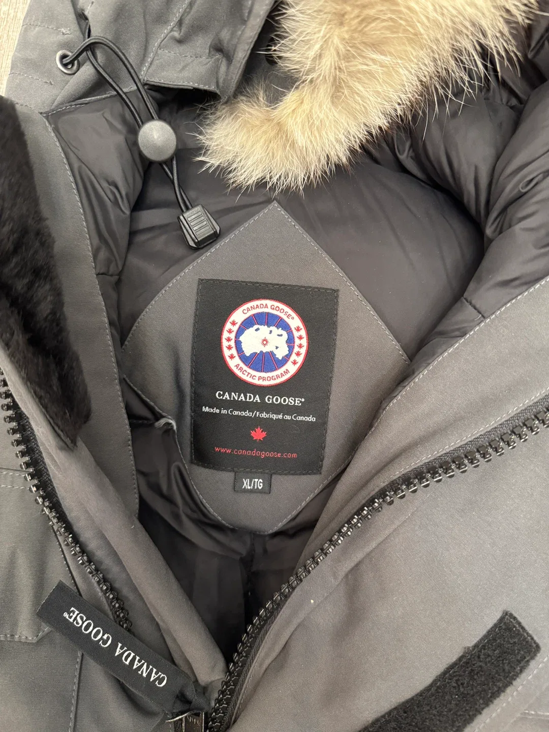 Canada Goose Parka XL image indicator(3)