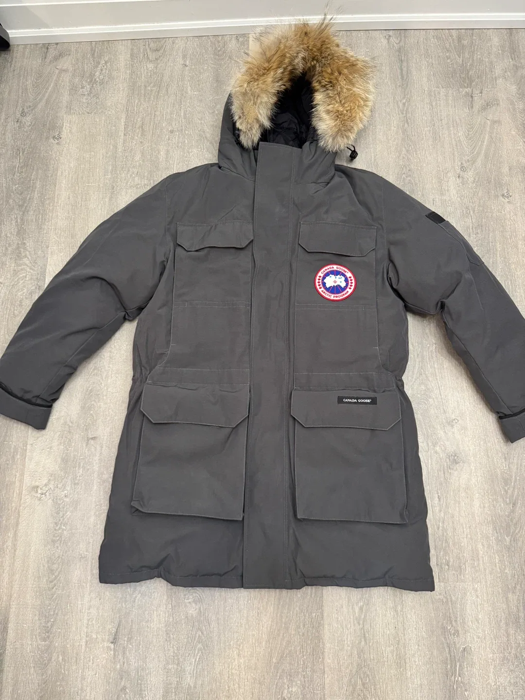 Canada Goose Parka XL thumbnail
