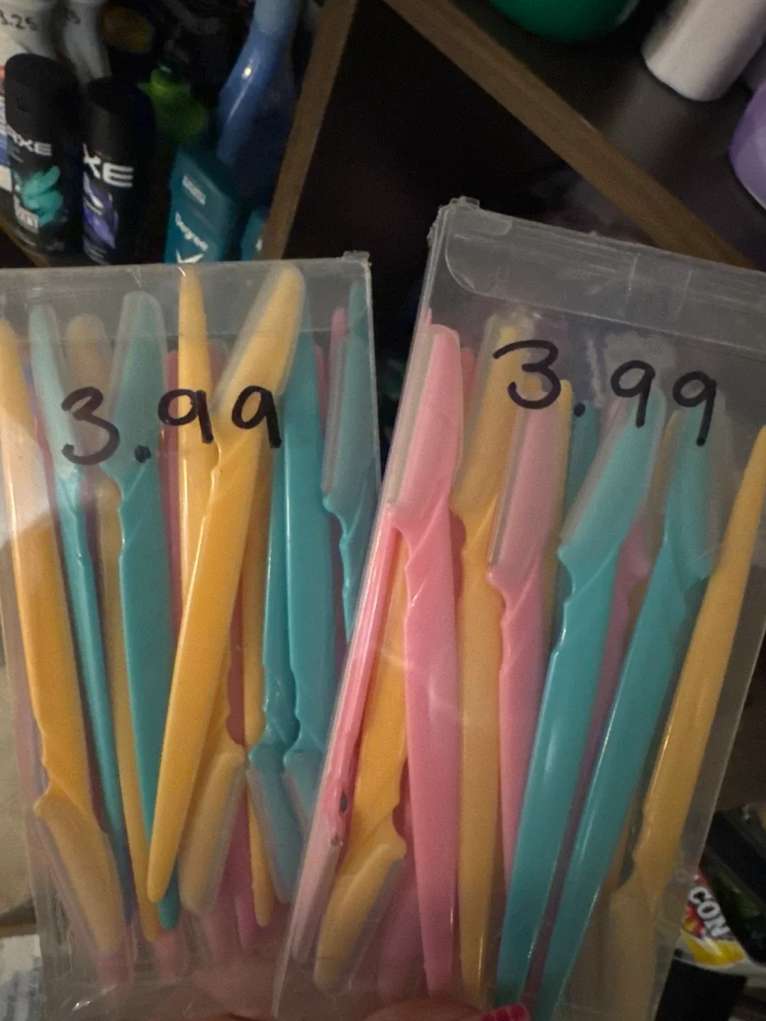 Eyebrow Razors - $3.99 thumbnail