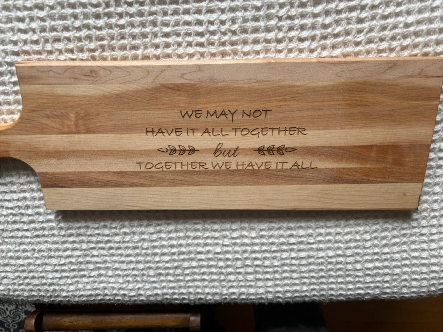 Maple Wooden Cutting Board with Handle image indicator(9)