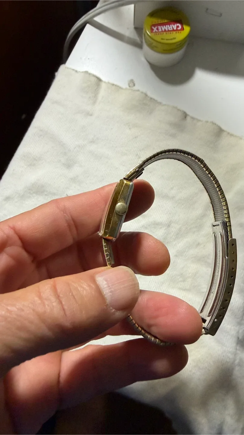 Longines Ladies Gold Watch image indicator(2)