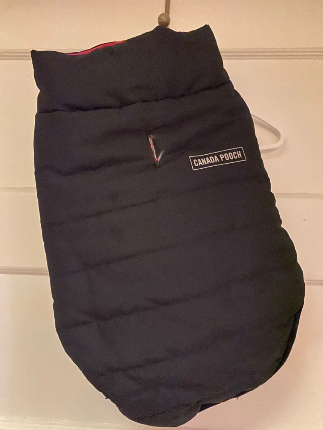 Canada Pooch Dog Puffer Vest, Size 14 image indicator(2)