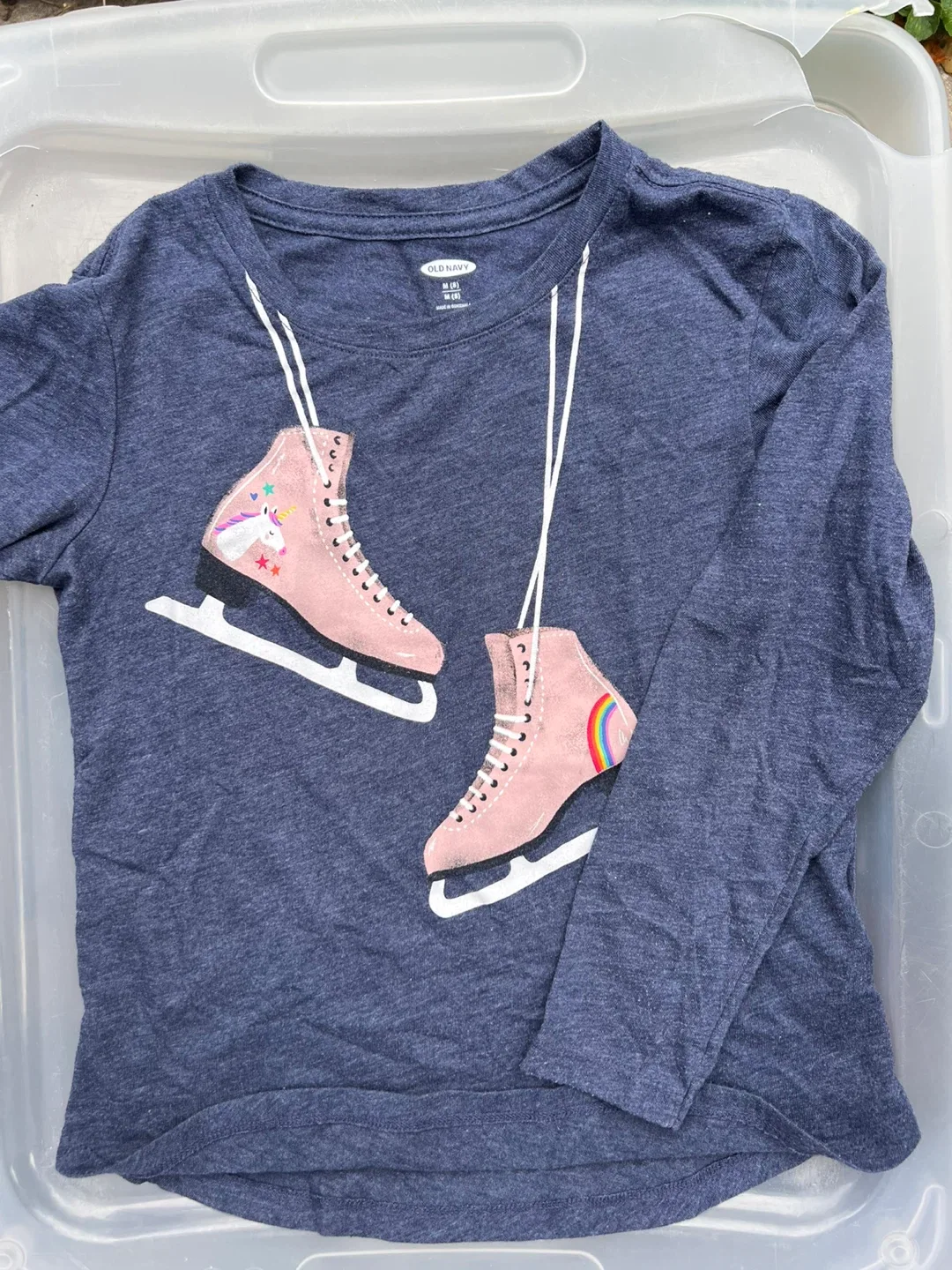 Old Navy Girls' Ice Skate Graphic Tee - Size M (8) thumbnail