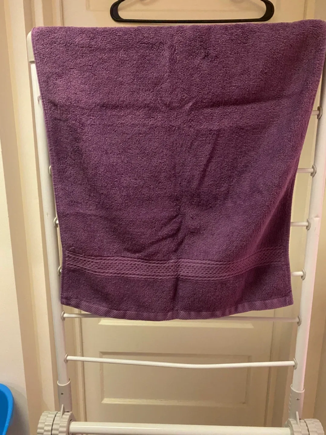 Purple Hand & Face Towels image indicator(2)