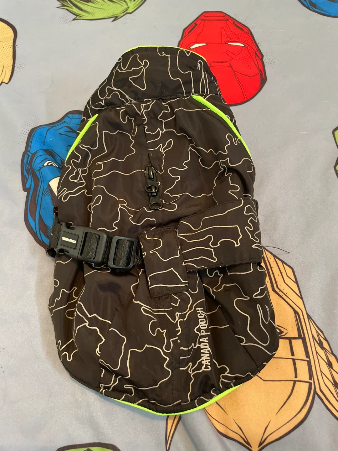 10” (5-8lbs) Black Canada Pooch Thermal Winter Coat thumbnail