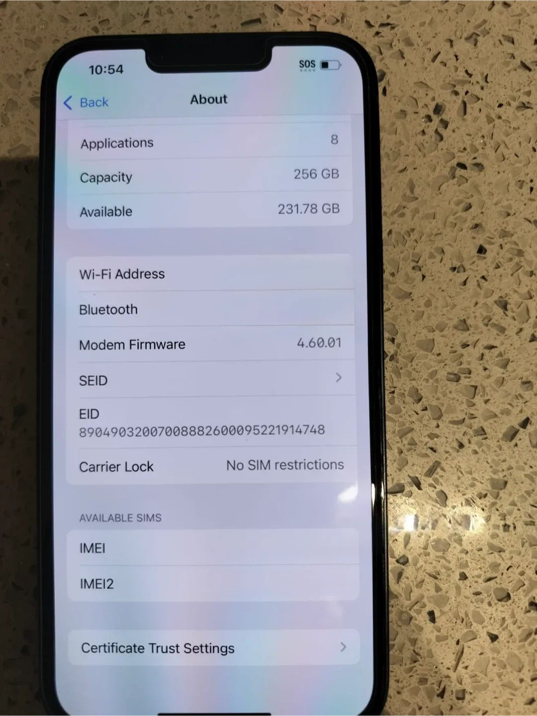 iPhone 13, 256 GB image indicator(2)