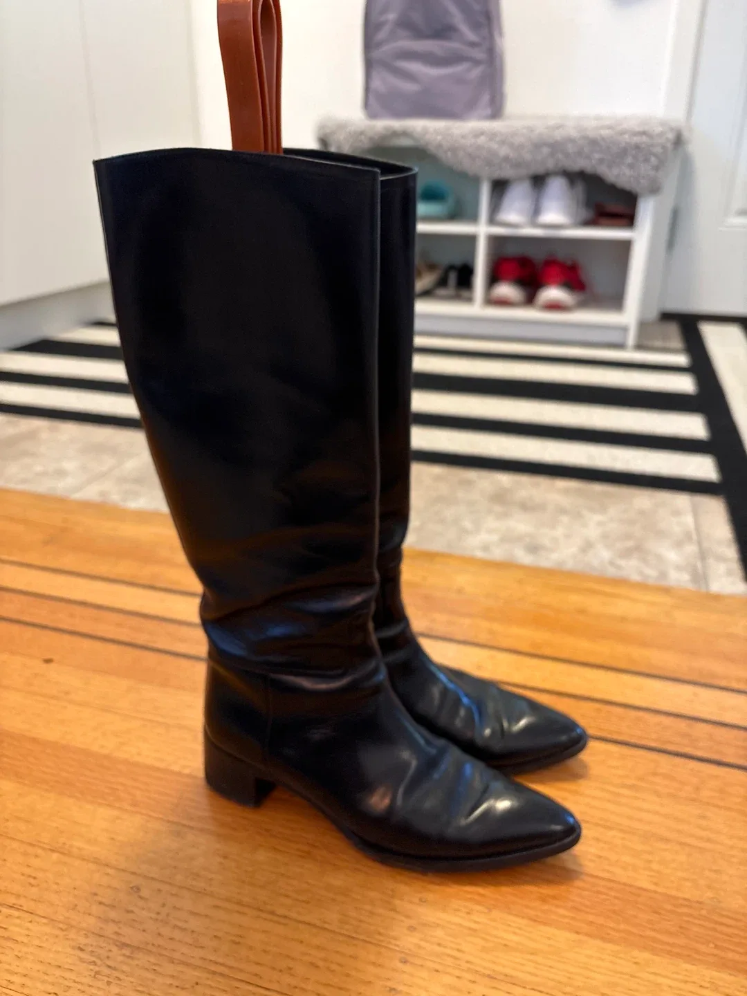 Jill Saunders Black Leather Riding Boots thumbnail