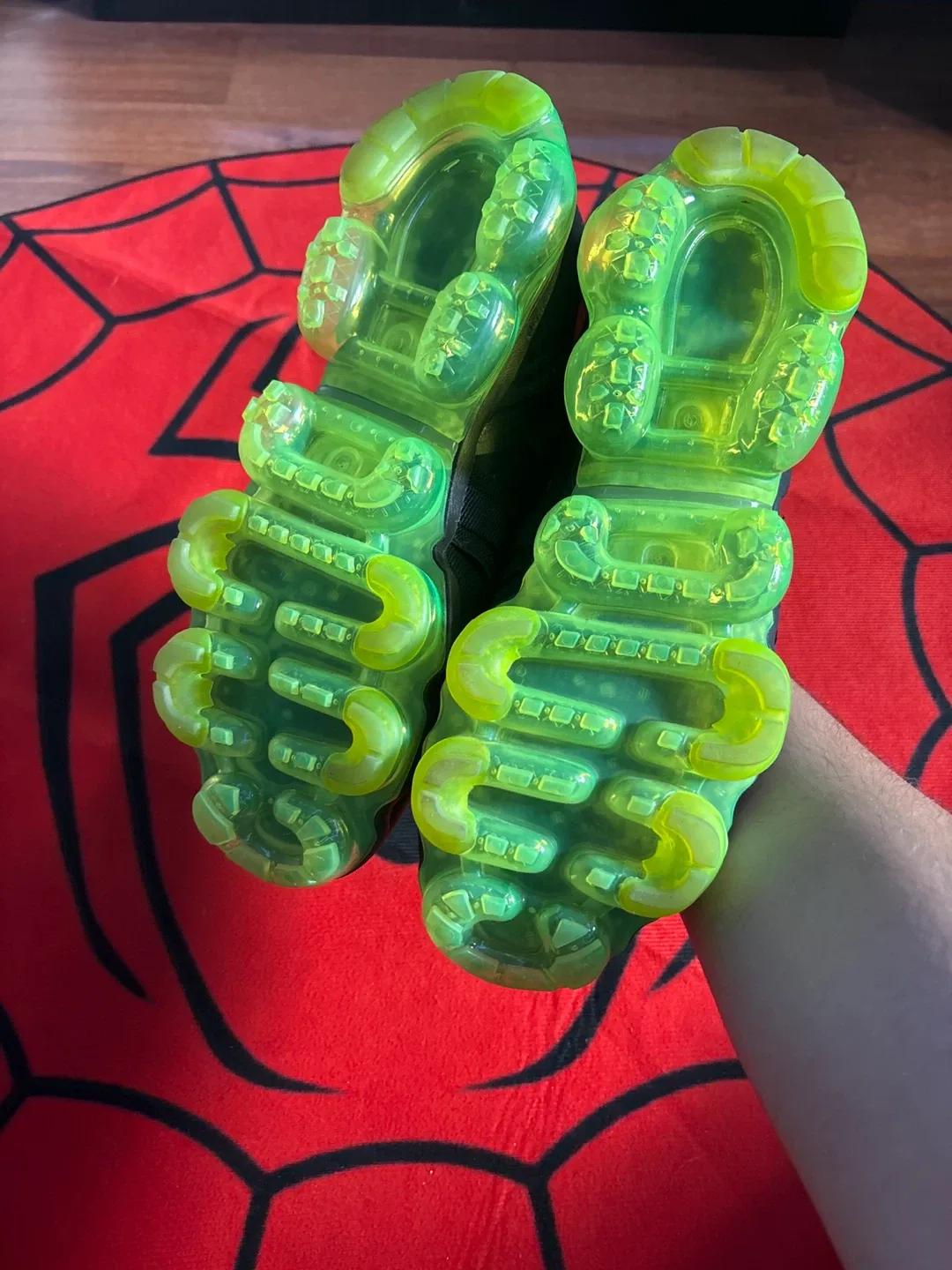 Nike Air Vapormax Utility Black/Volt Size 12 image indicator(5)