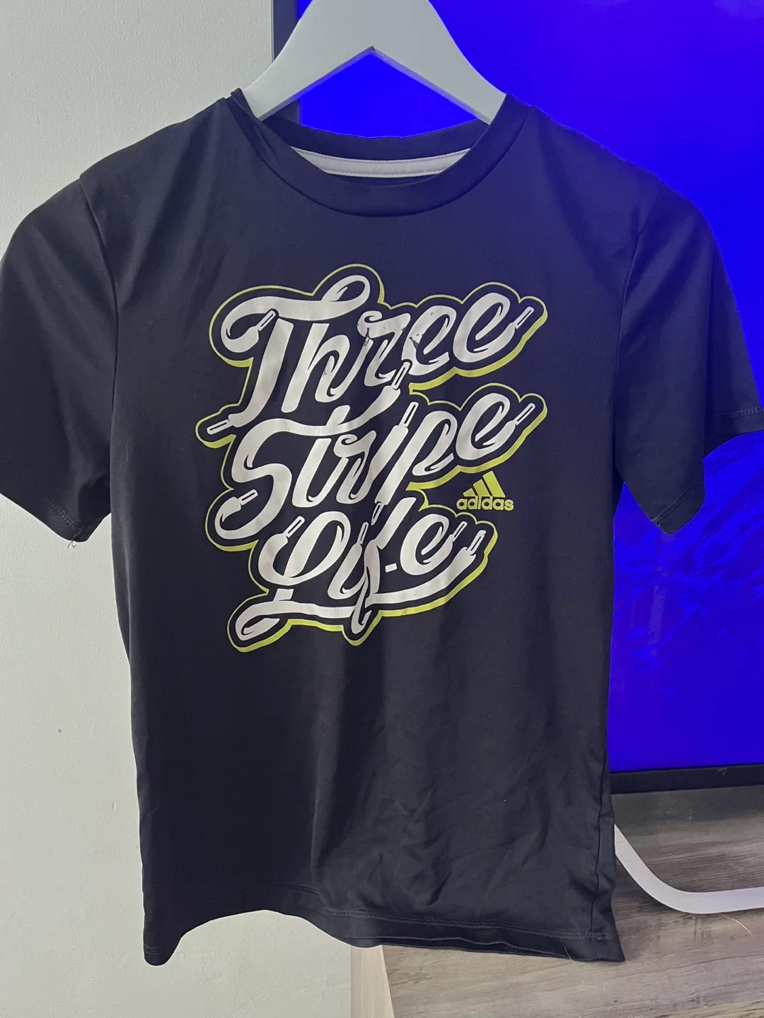 Boy T-Shirt size M thumbnail