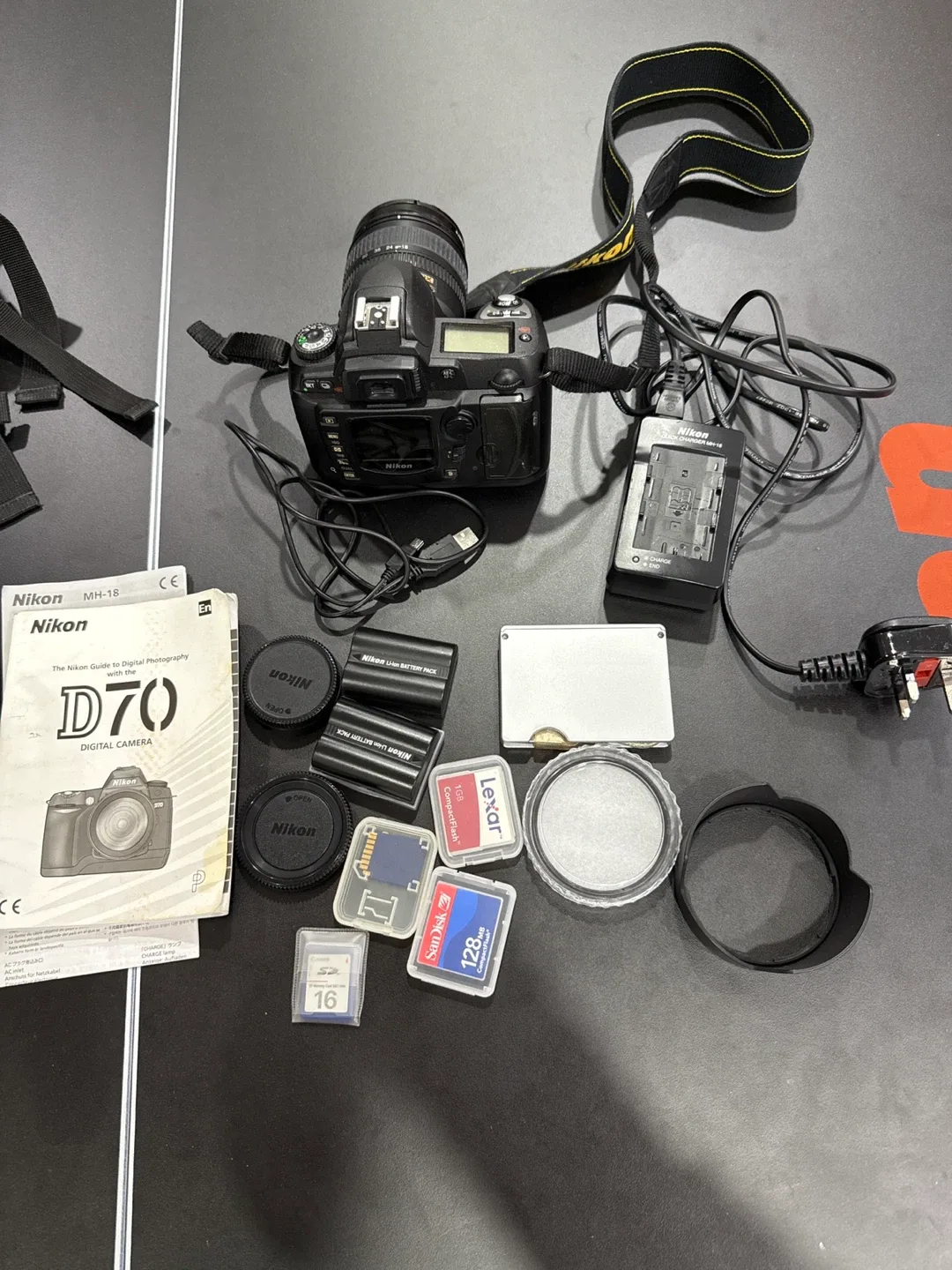 Cullmann Camera Backpack & Nikon D70 Digital Camera image indicator(5)