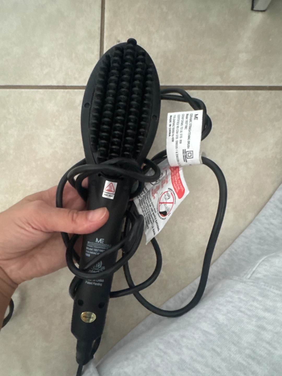 Hair Styling Tools: Flat Iron, Curling Iron, Brush - photo 3