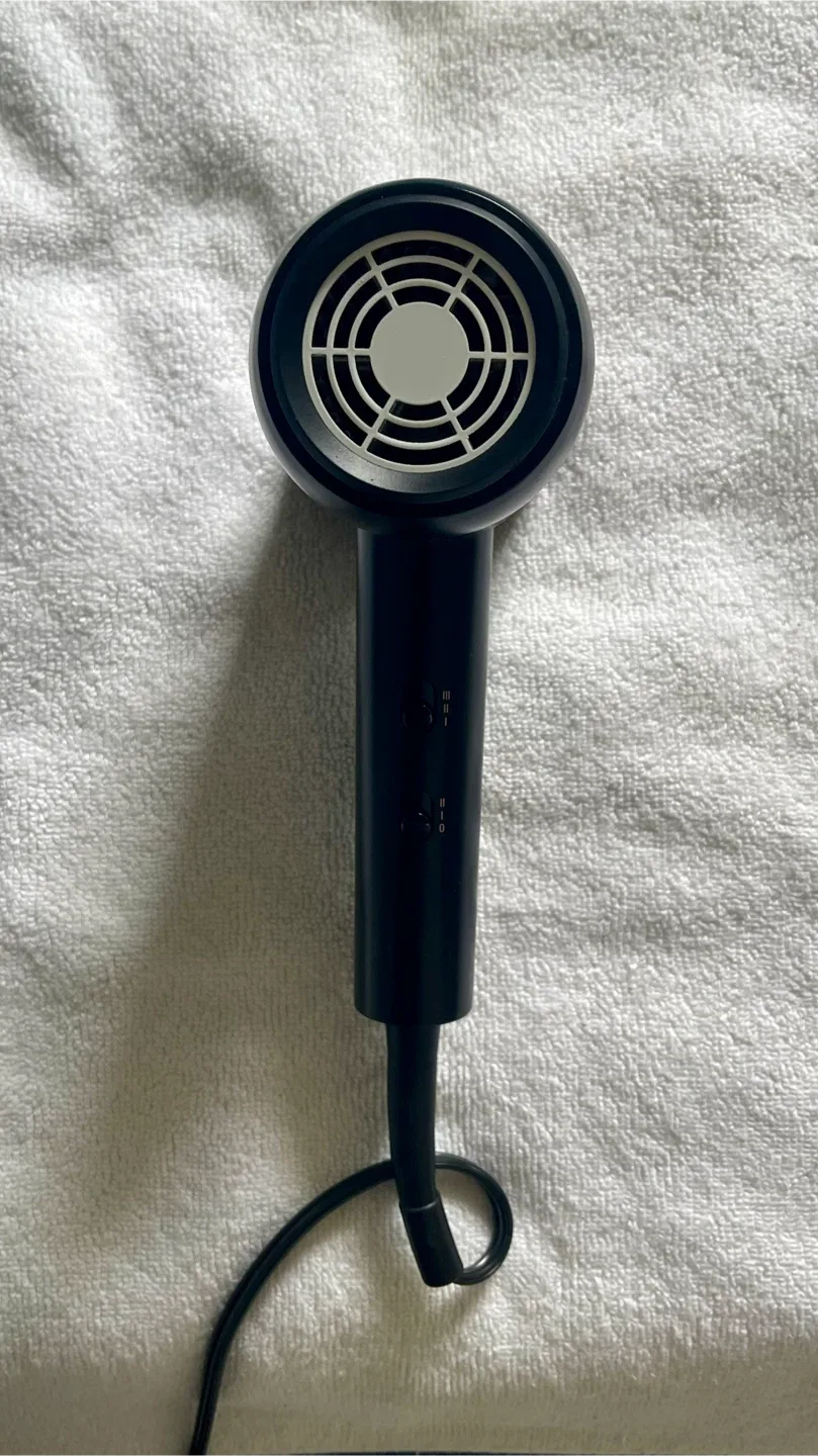 Conair 1875 Watt HTDC Titanium Pro 330C Hair Dryer image indicator(2)