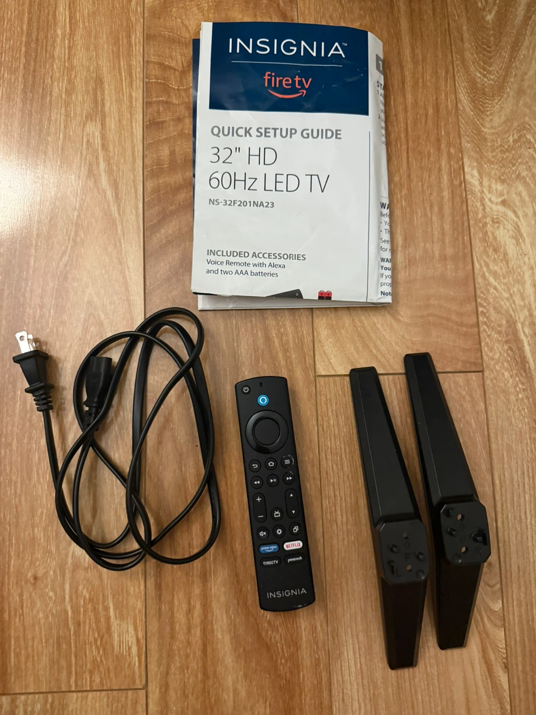 Insignia 32" Class F20 Series LED HD Smart Fire TV - photo 3