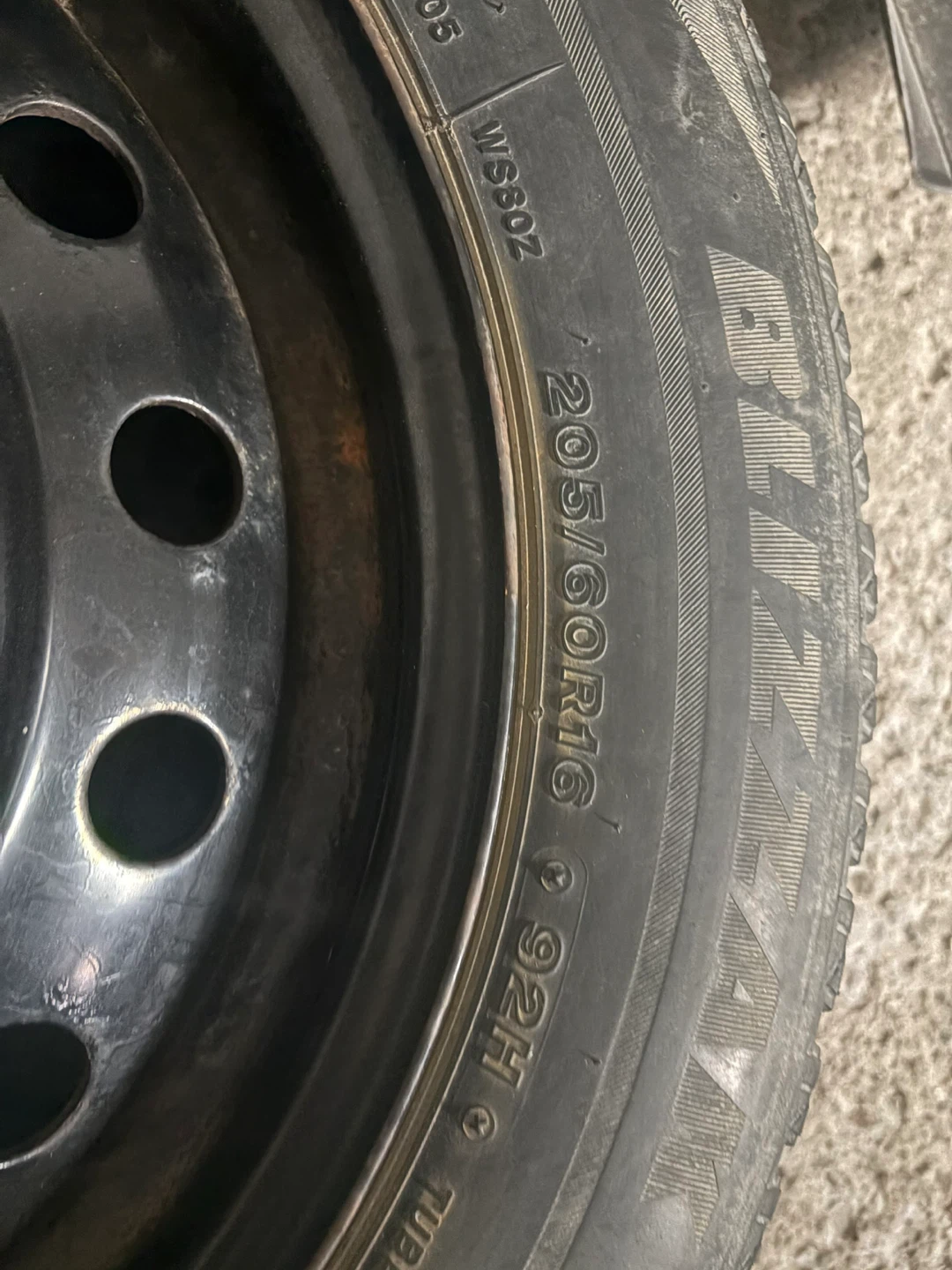 Bridgestone Blizzak 205/60R16 Winter Tires - photo 2