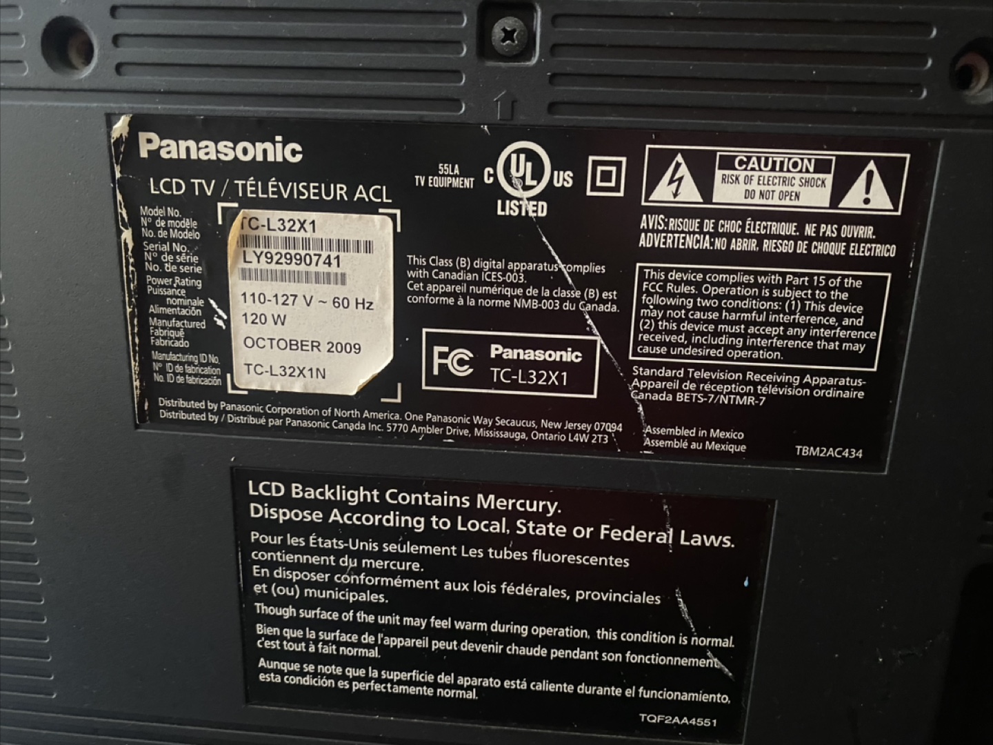 Panasonic Viera TC-L32X1 32" LCD TV - photo 2