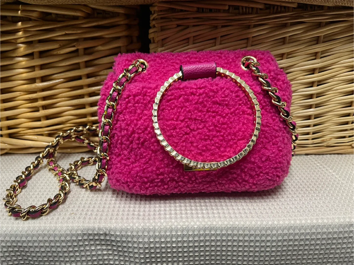 Pink Fuzzy Crossbody Bag with Gold Chain image indicator(2)