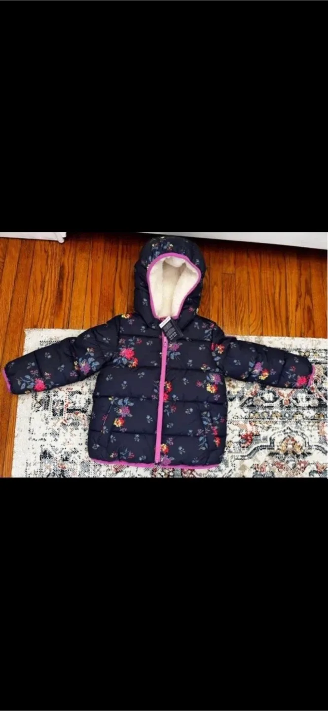 GAP Baby Girl's Floral Puffer Jacket Size 5 image indicator(2)