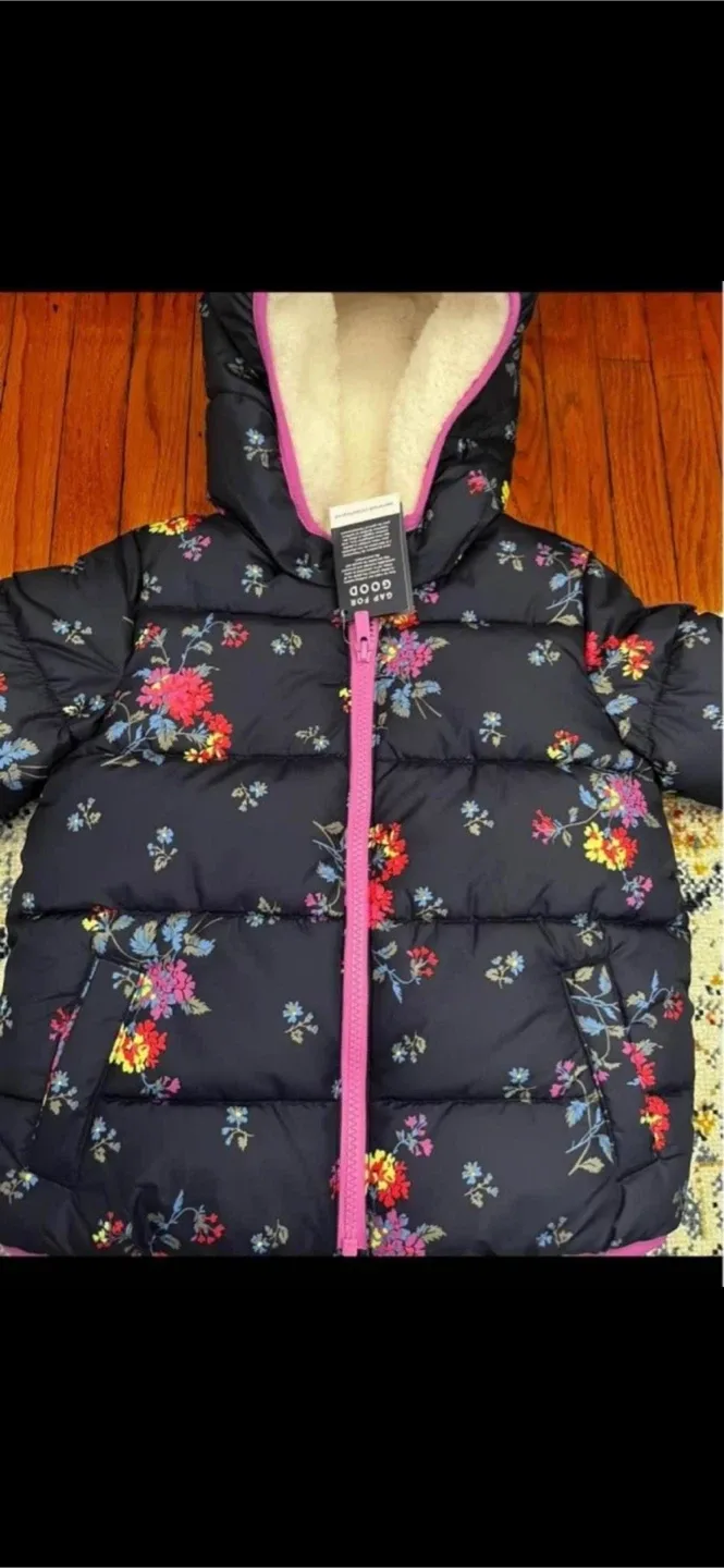 GAP Baby Girl's Floral Puffer Jacket Size 5 thumbnail