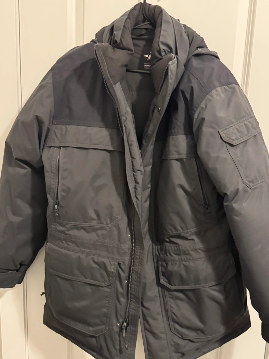 The North Face Parka - Men's Medium