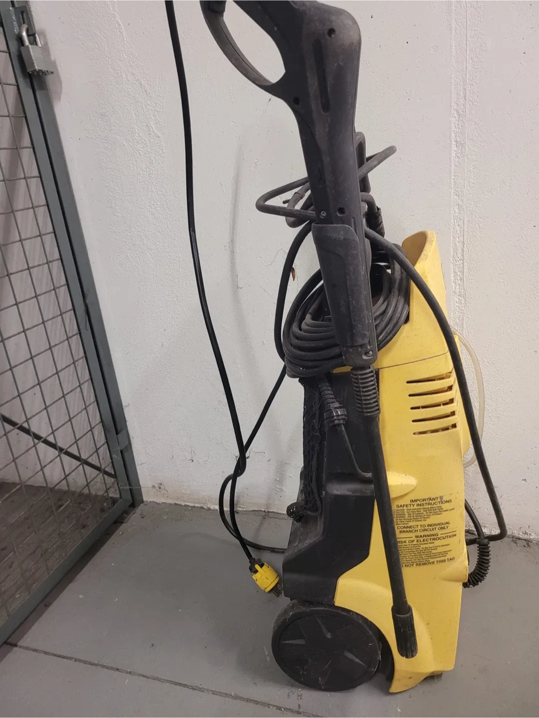 Karcher 1700 PSI Electric Power Washer image indicator(2)
