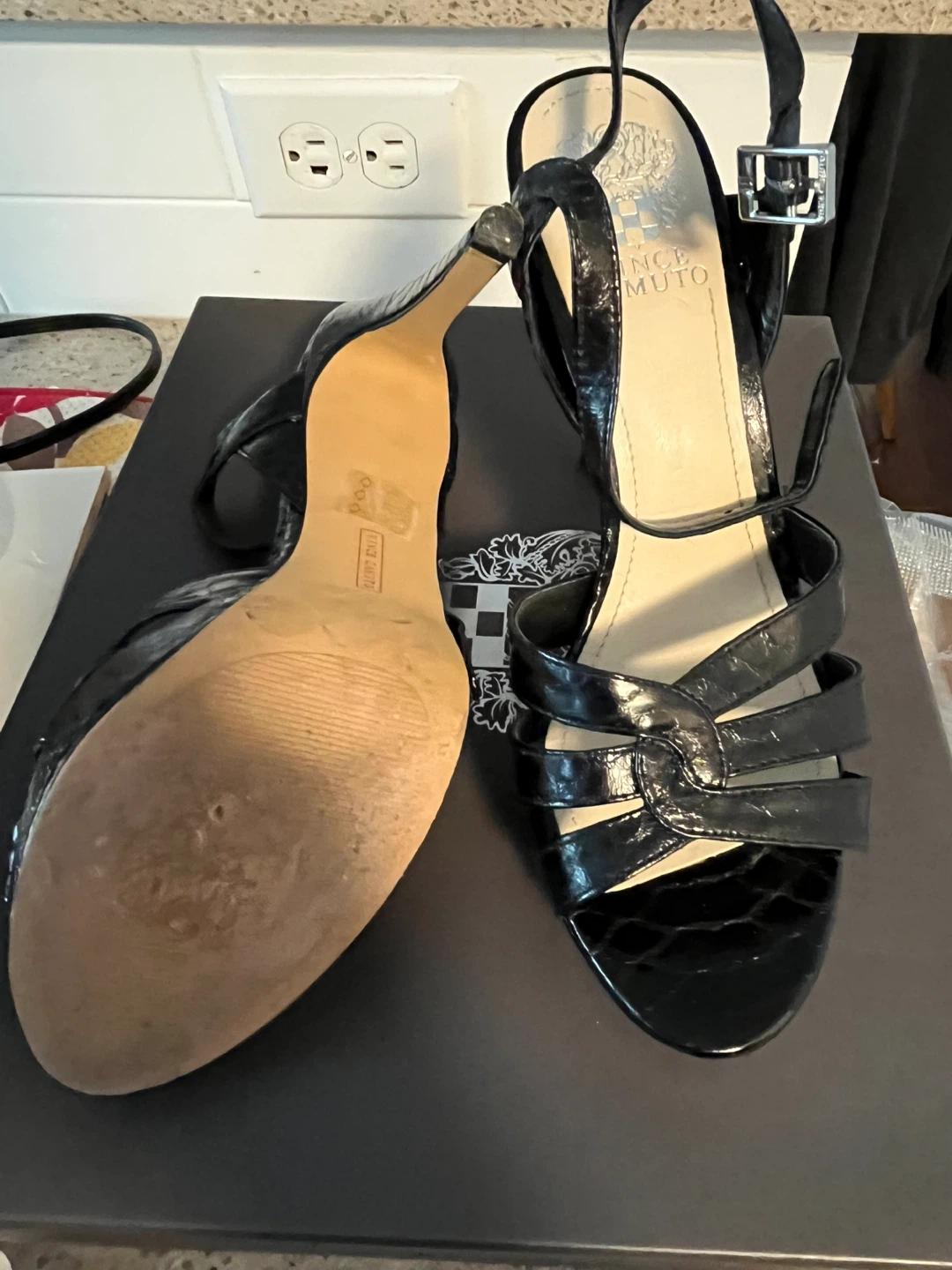 Vince Camuto Black Heels Size 7.5 - photo 3