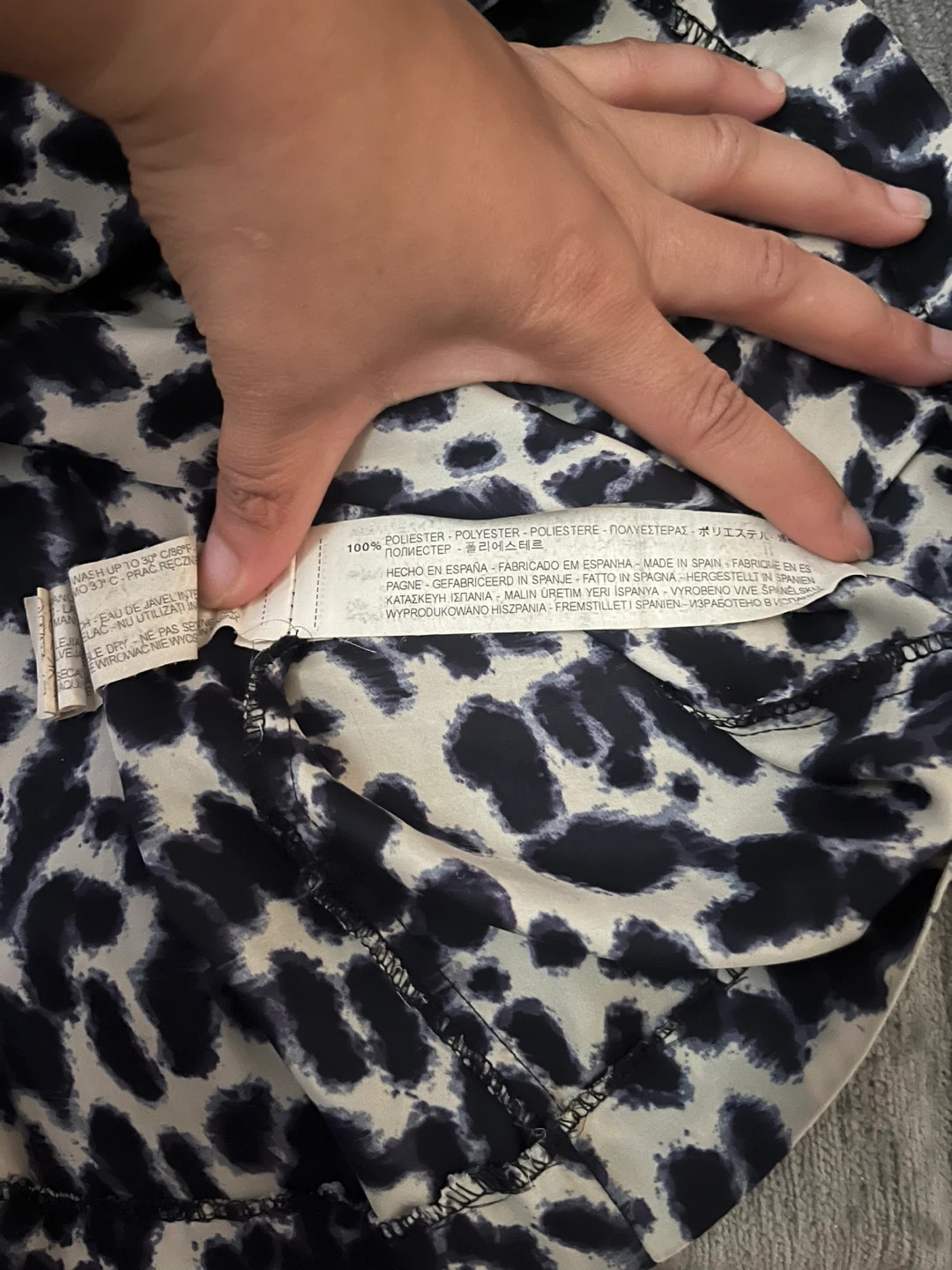 Zara Basic Animal Print Top - Size S - photo 4