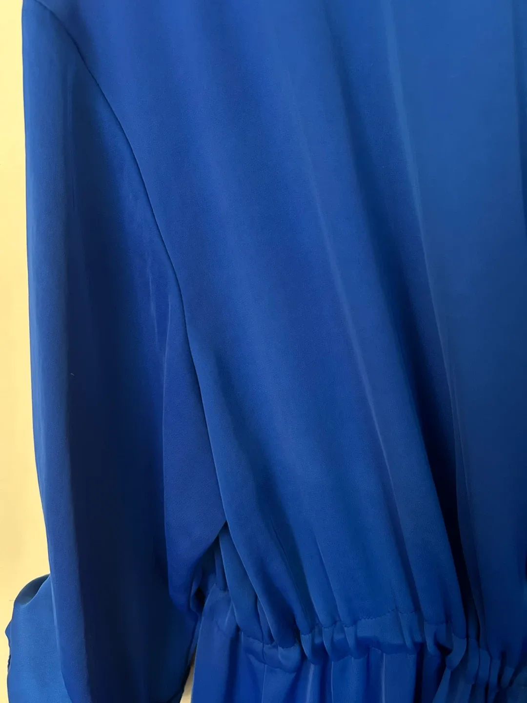 Satin belted midi dress- size M image indicator(4)