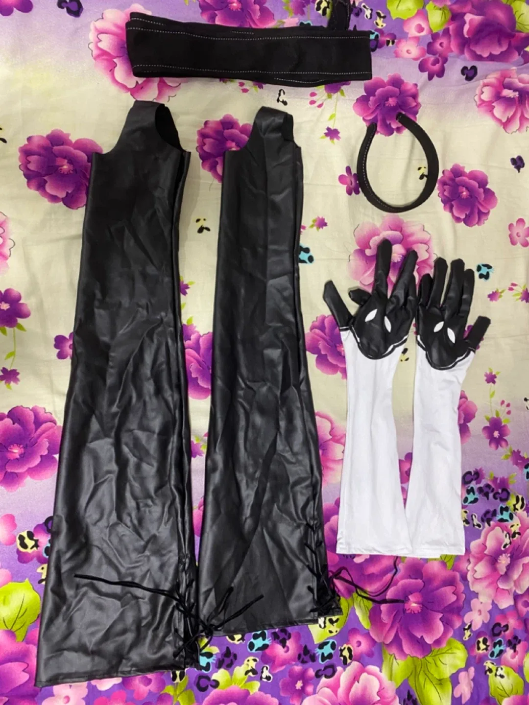 2B full cosplay from Nier Automata - Size L image indicator(2)