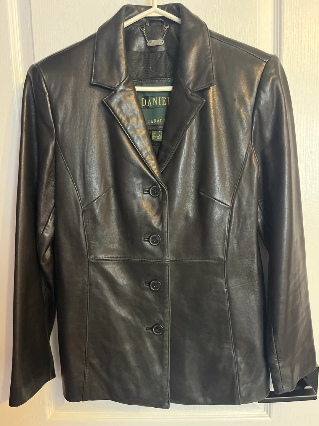 Danier Canada Black Leather Blazer Size 4-6