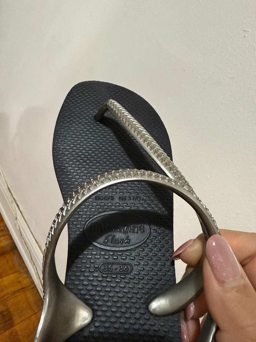 Havaianas Flash Urban Sandals - Size 5/6 image indicator(2)