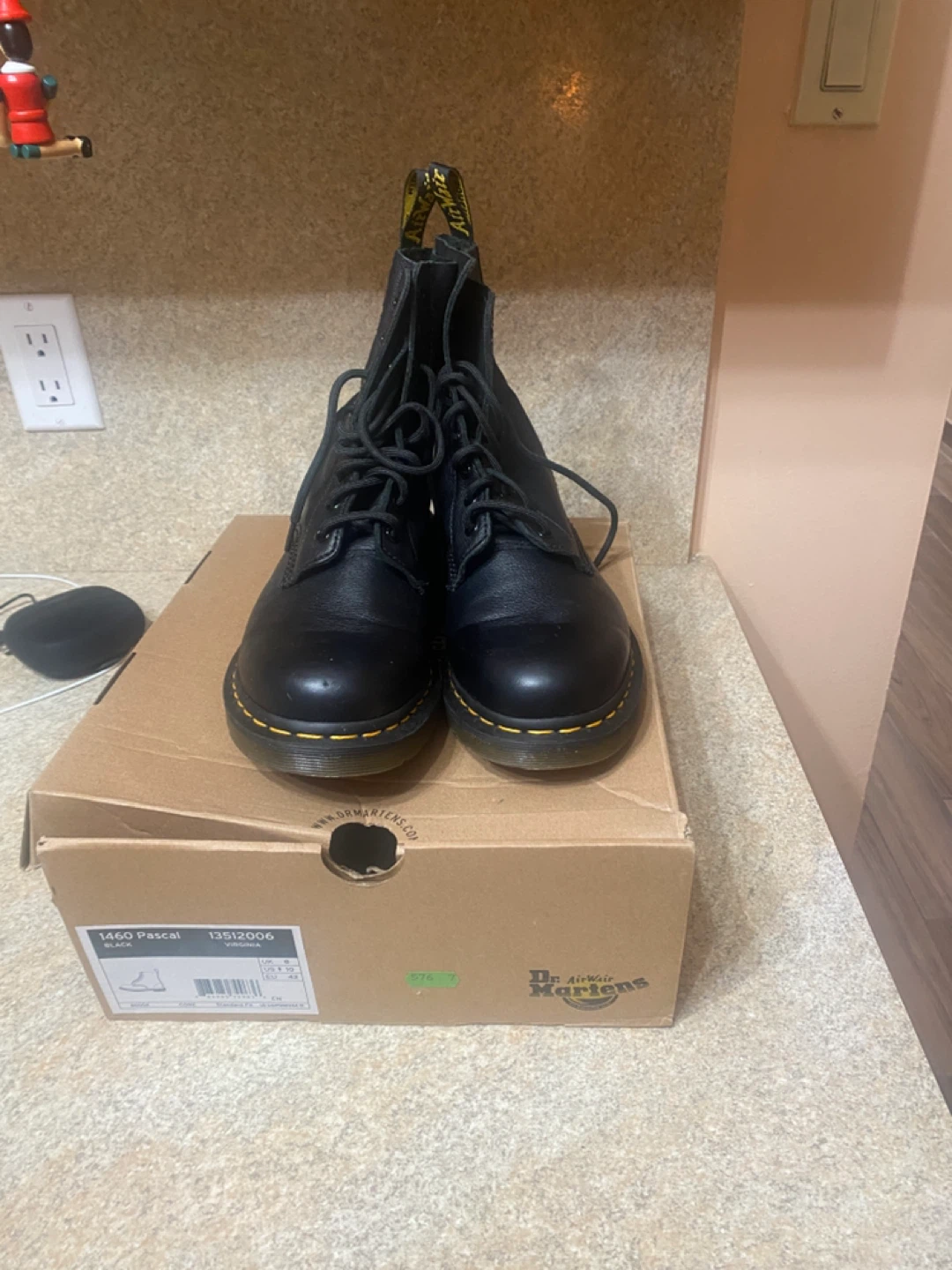 Dr Martens size 10 ladies