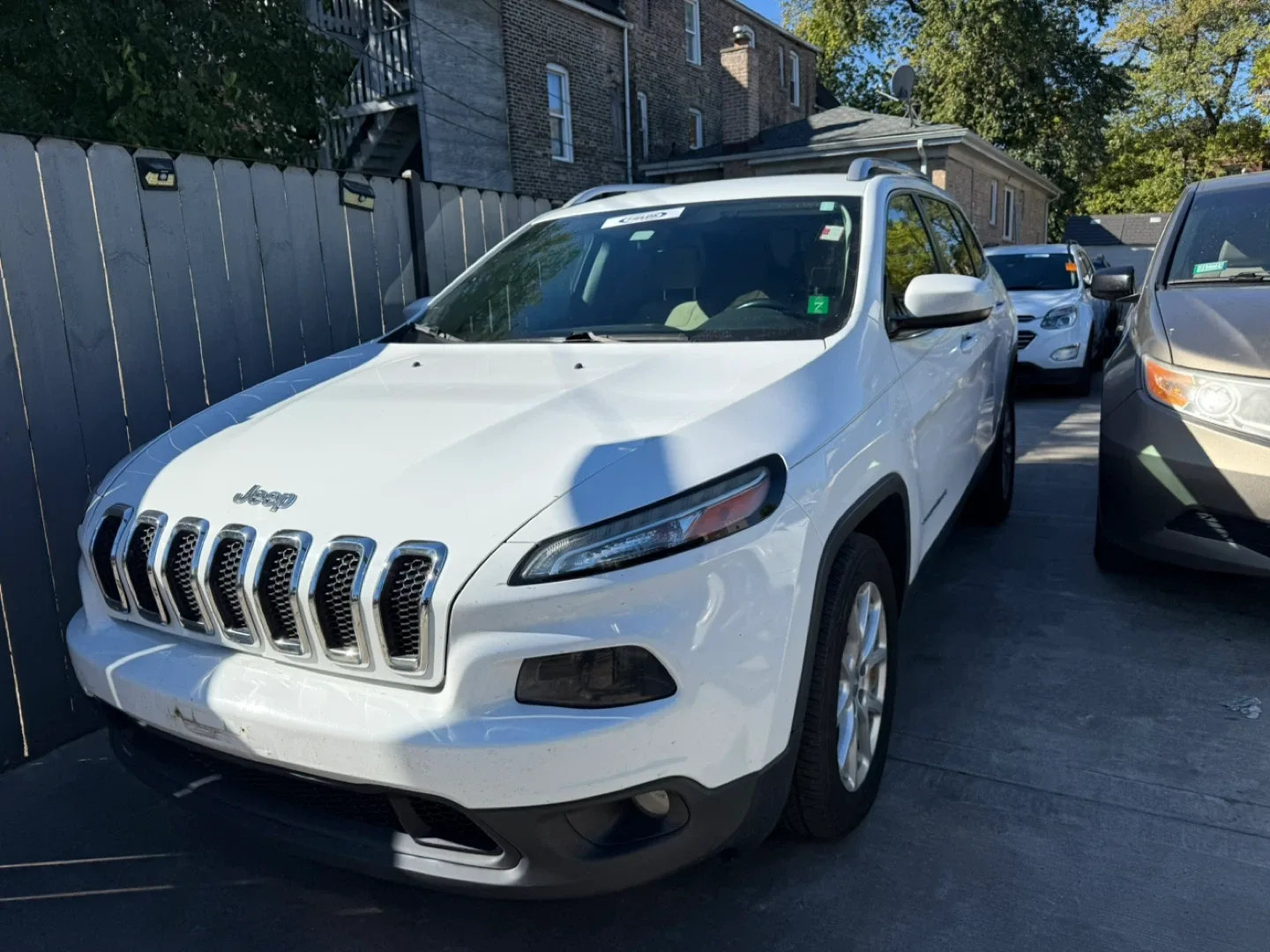 2016 Jeep latitude thumbnail