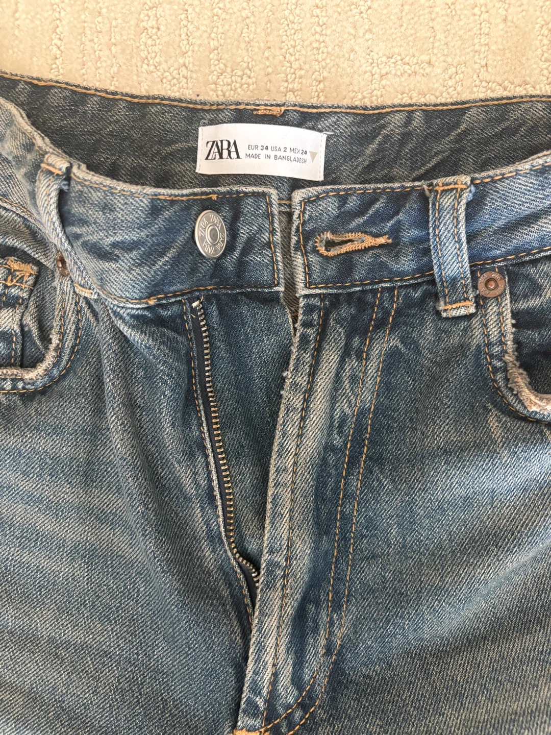 Zara Jeans - Size 2 (USA)