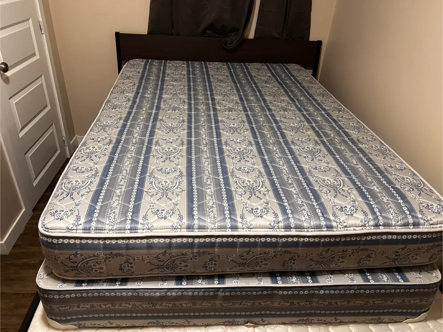 Moving Sale!! image indicator(8)