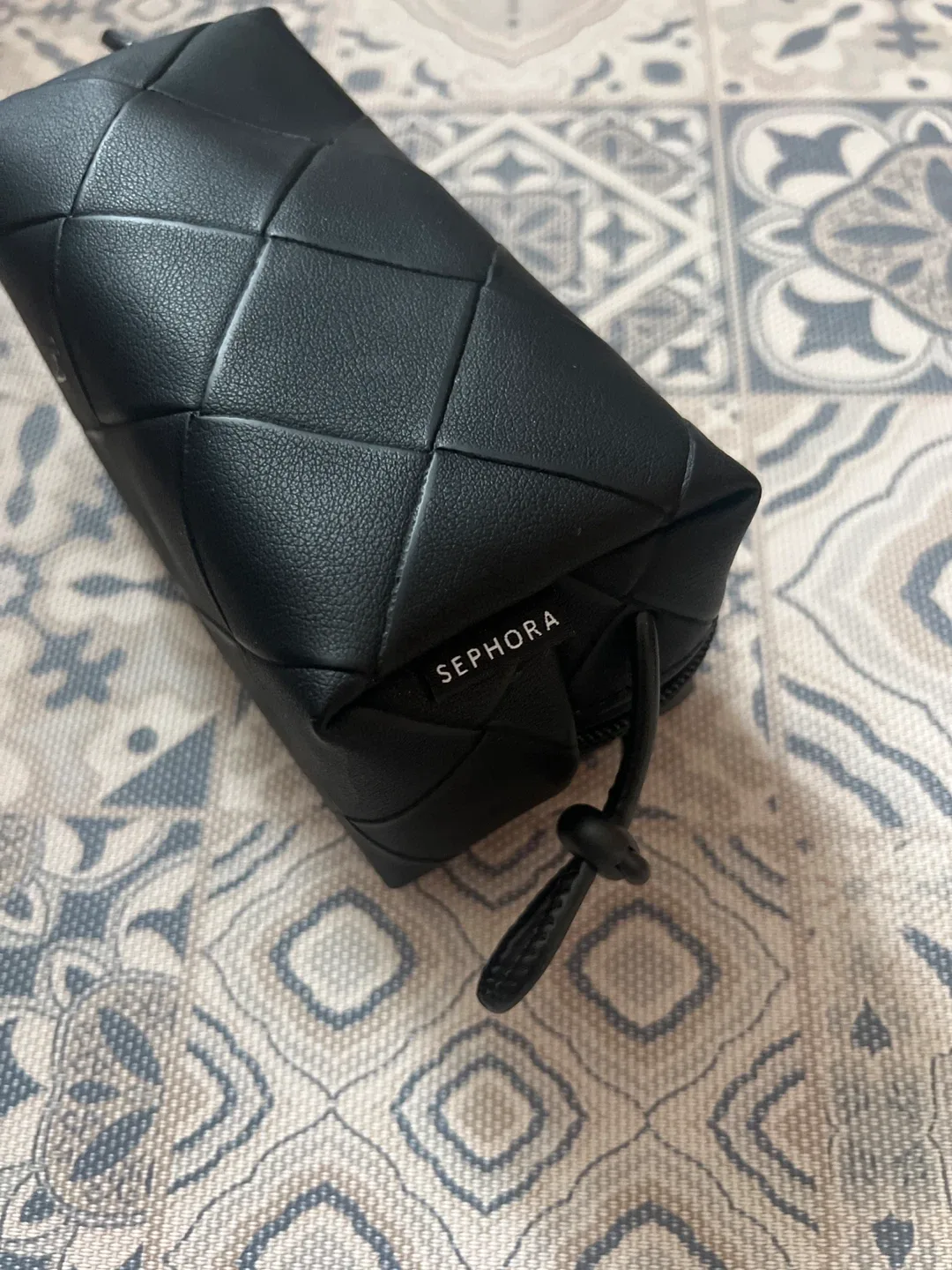 Sephora Black Quilted Makeup Bag image indicator(2)