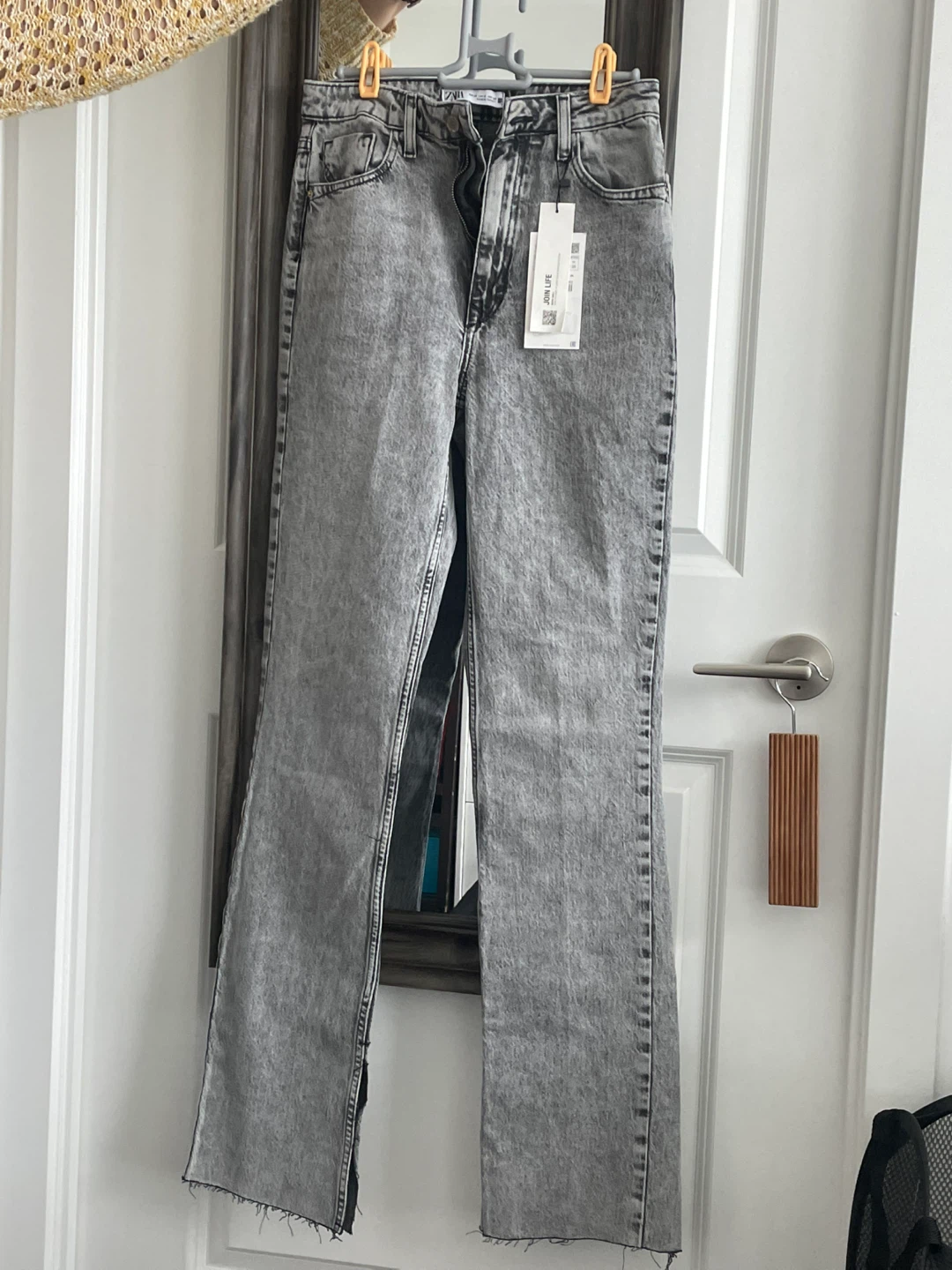 Zara Grey Jeans - Size 6 (USA)