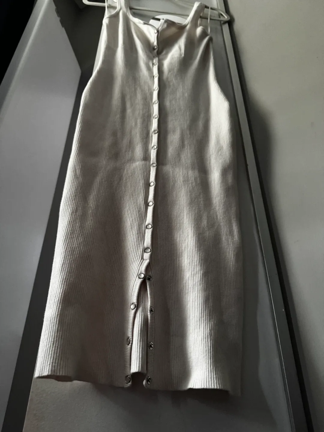 Guess Cream Ribbed Button-Down Dress image indicator(2)