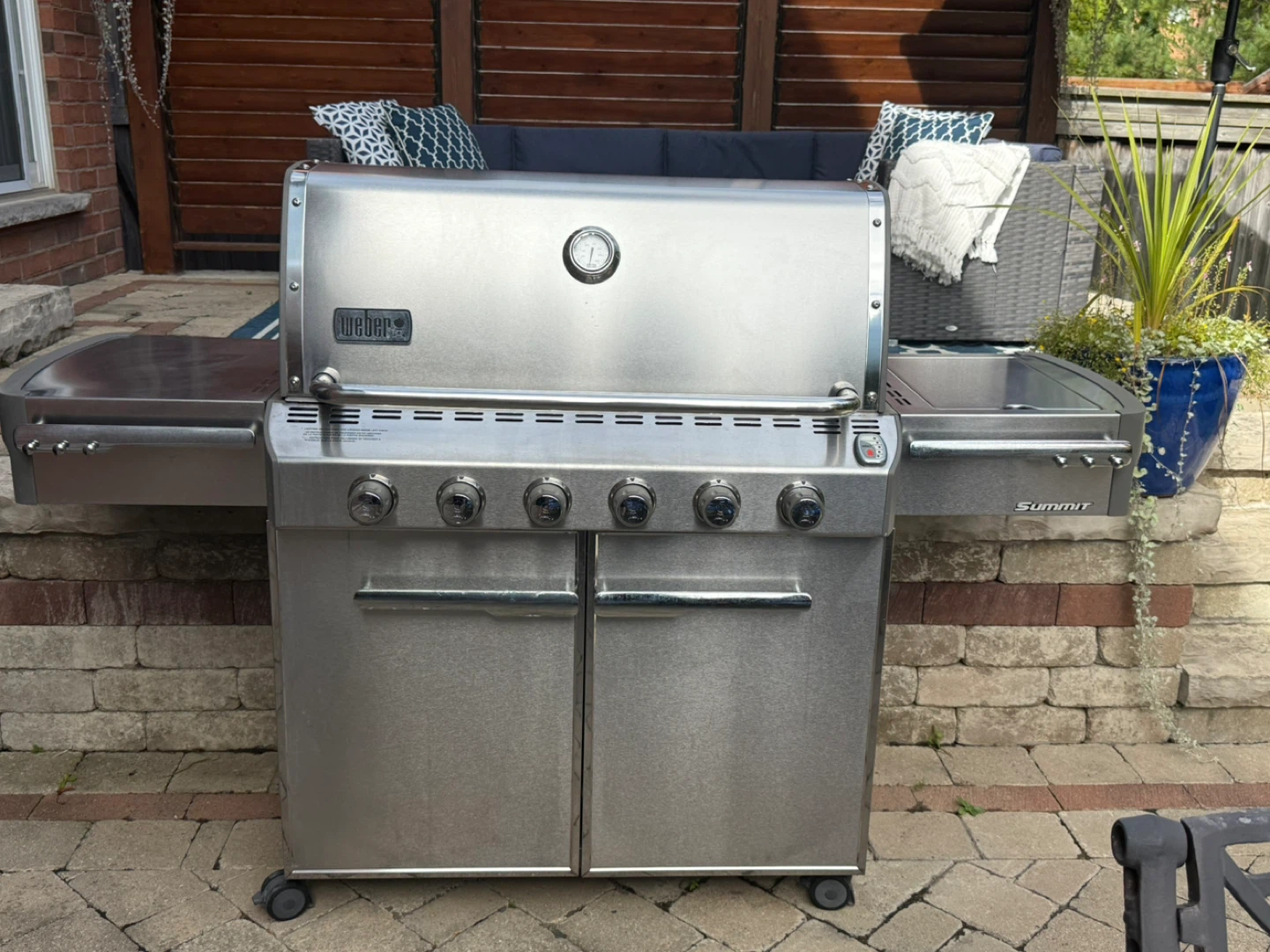 Weber Summit Gas Grill - photo 2