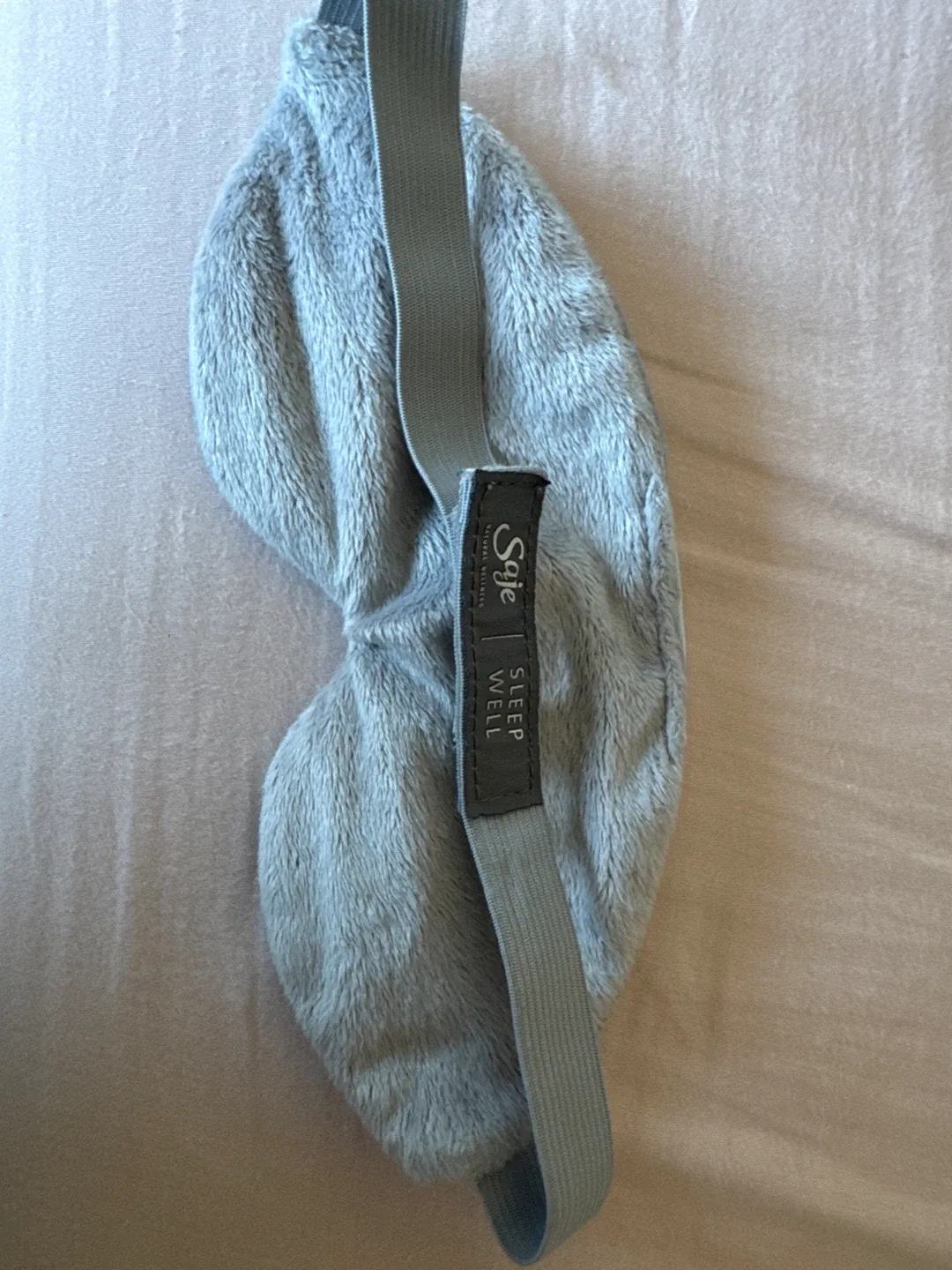 Saje Sleep Well Eye Mask image indicator(2)