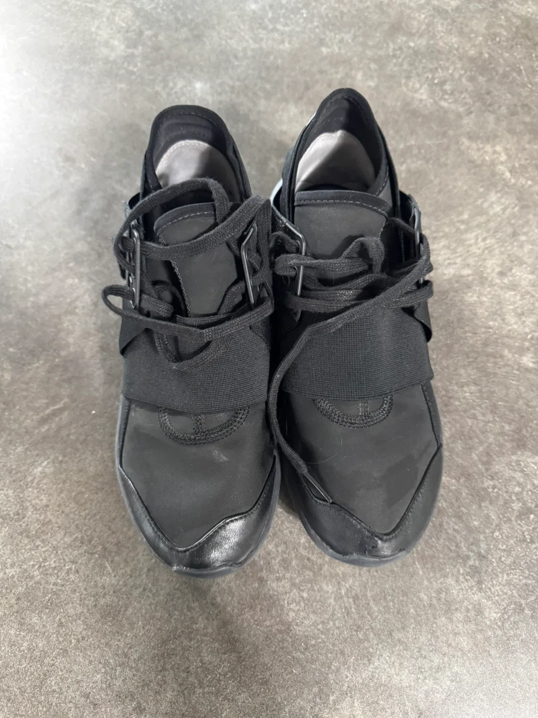 Y-3 Yohji Yamamoto Black Sneakers Woman’s image indicator(2)
