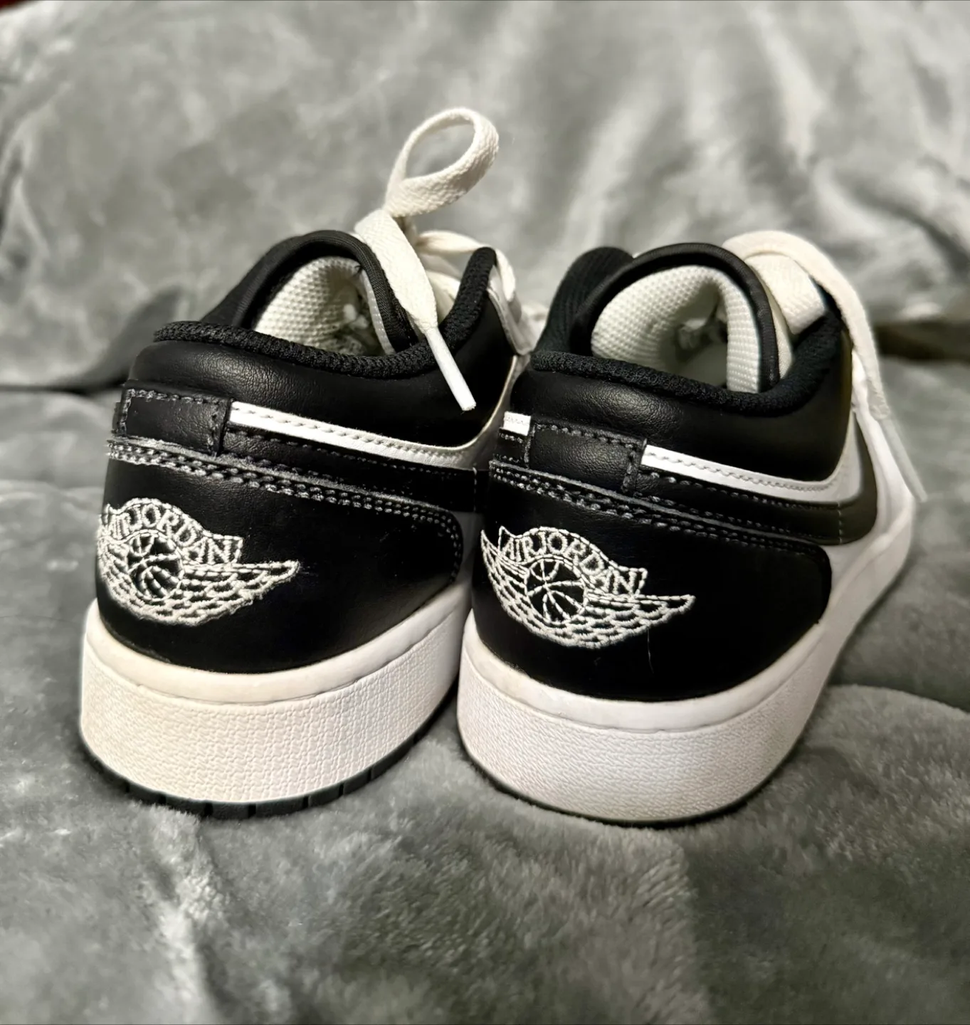 Jordan 1 Low White Black Sneakers - Size US 6Y