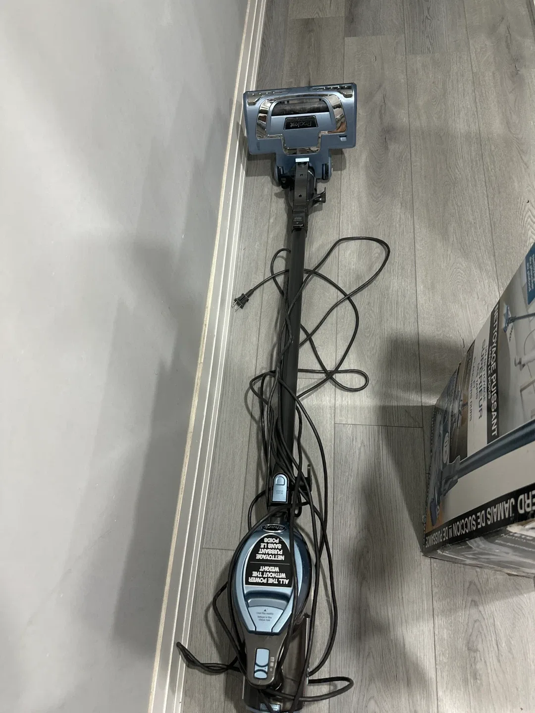 Shark Rocket Ultra-Light Upright Vacuum image indicator(3)