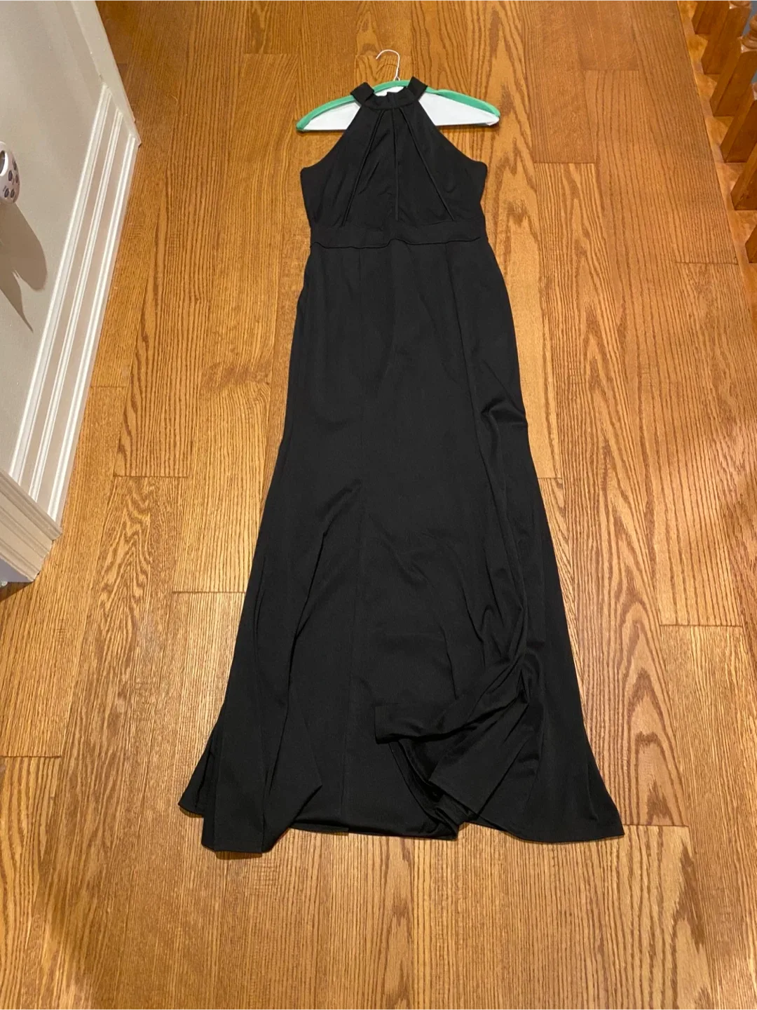 Black Halter Neck Gown image indicator(2)