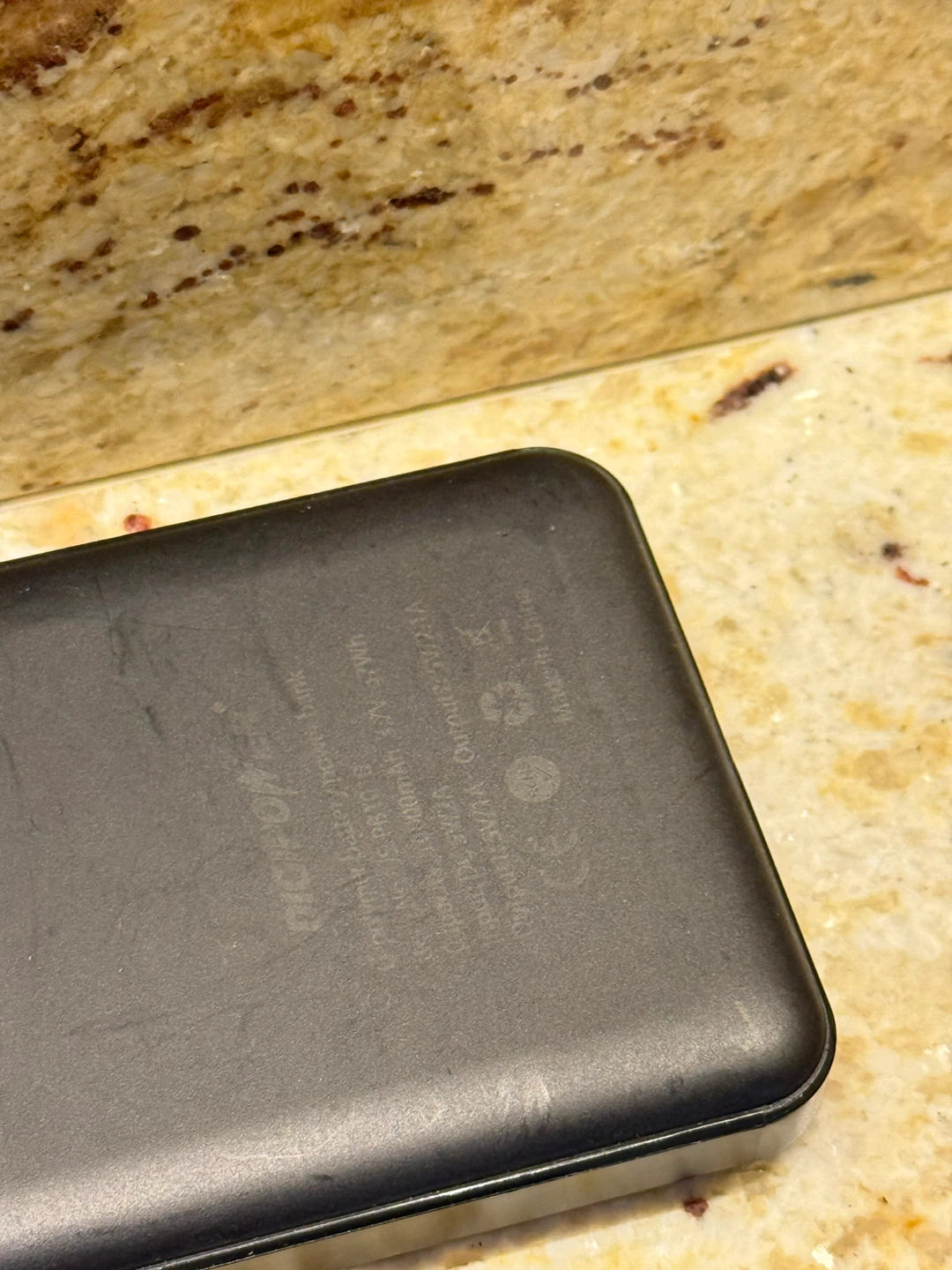 Geox Respira & Digipower Power Banks - photo 4