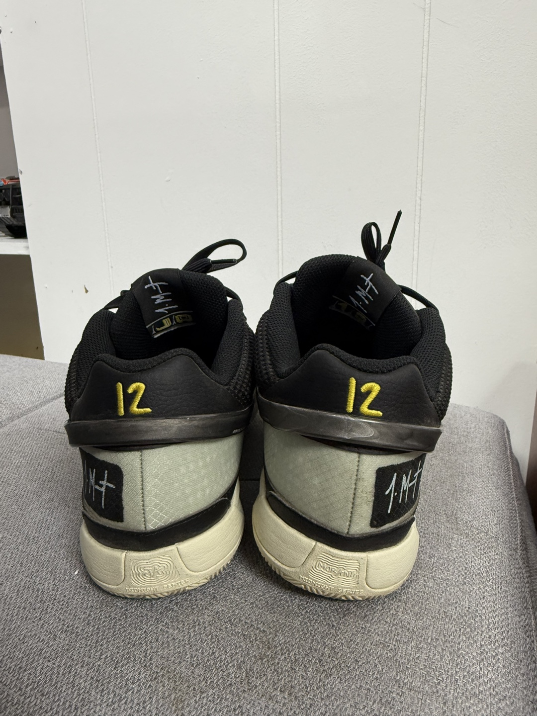 JA1 M+ Basketball Shoes Size US 9
