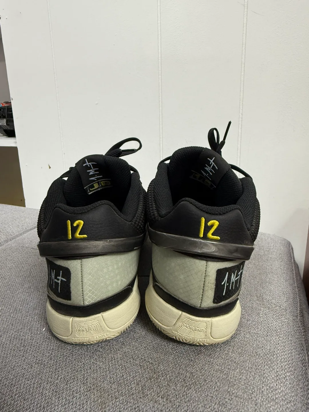 JA1 M+ Basketball Shoes Size US 9