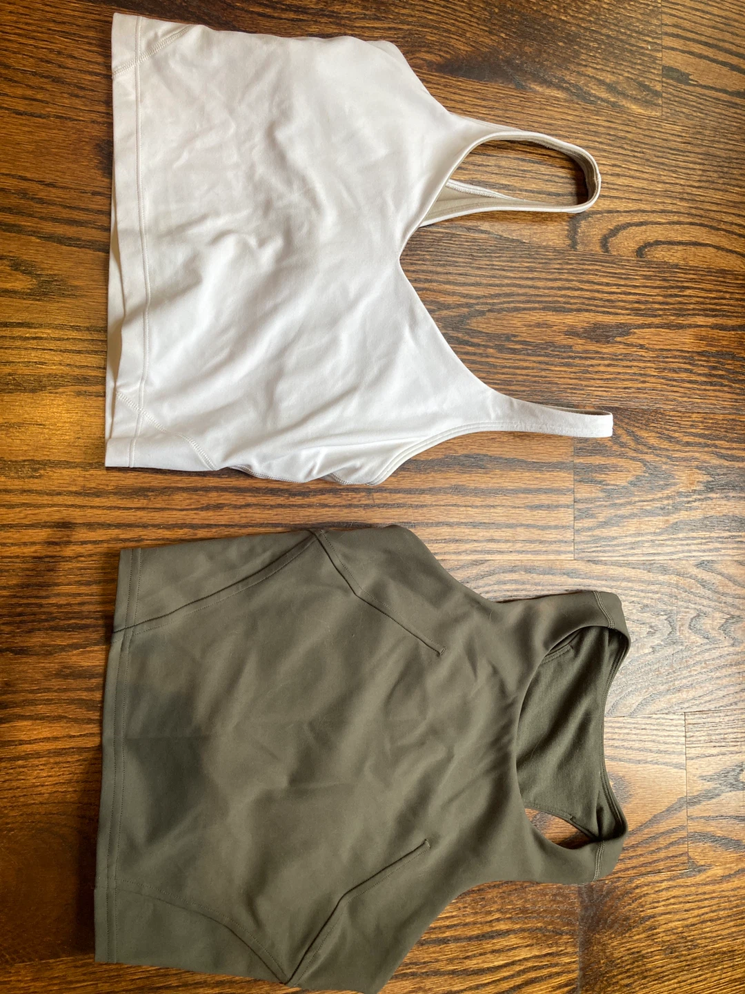 Lululemon tops
