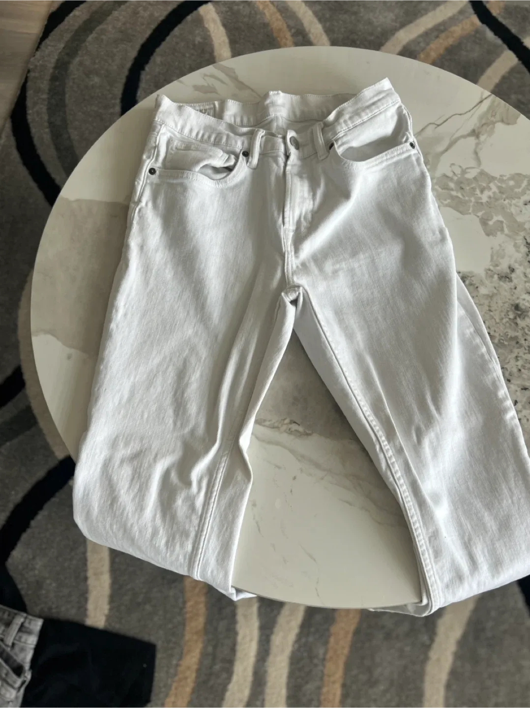 Zara White Denim Jeans - Size 31 image indicator(2)