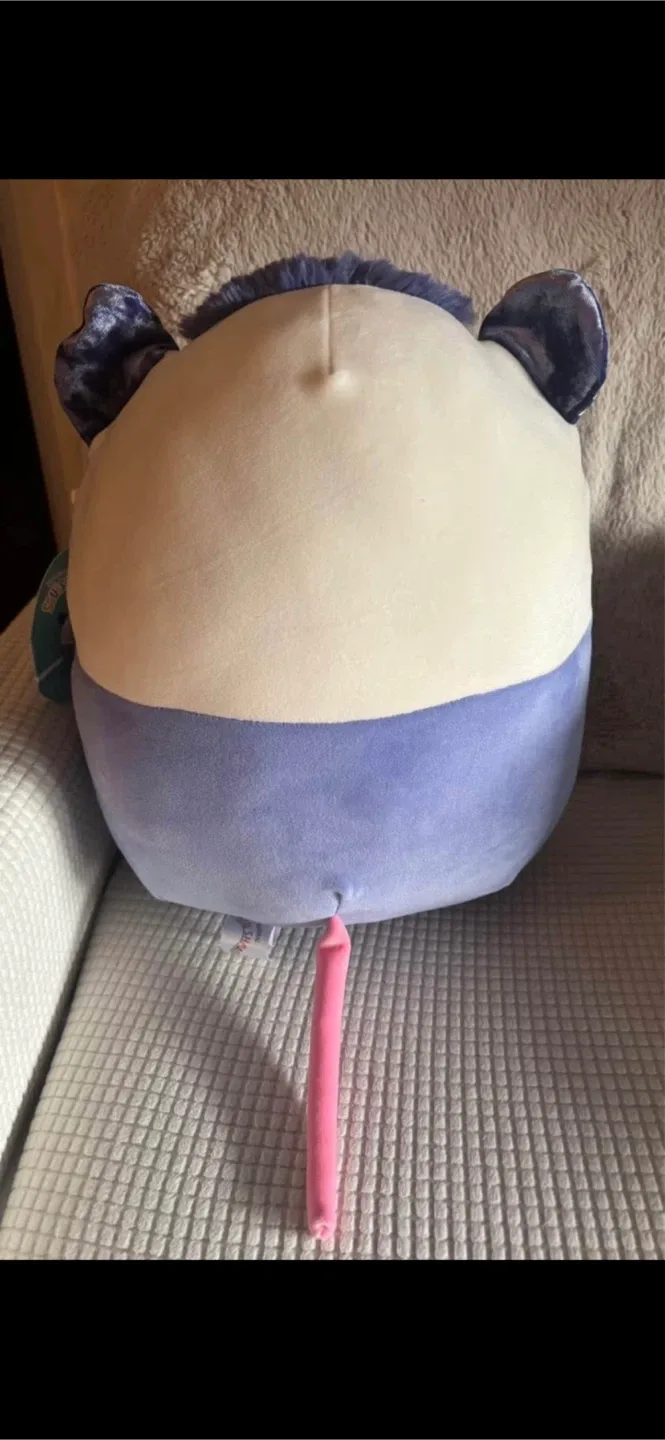 Squishmallow Blanche 12" image indicator(2)