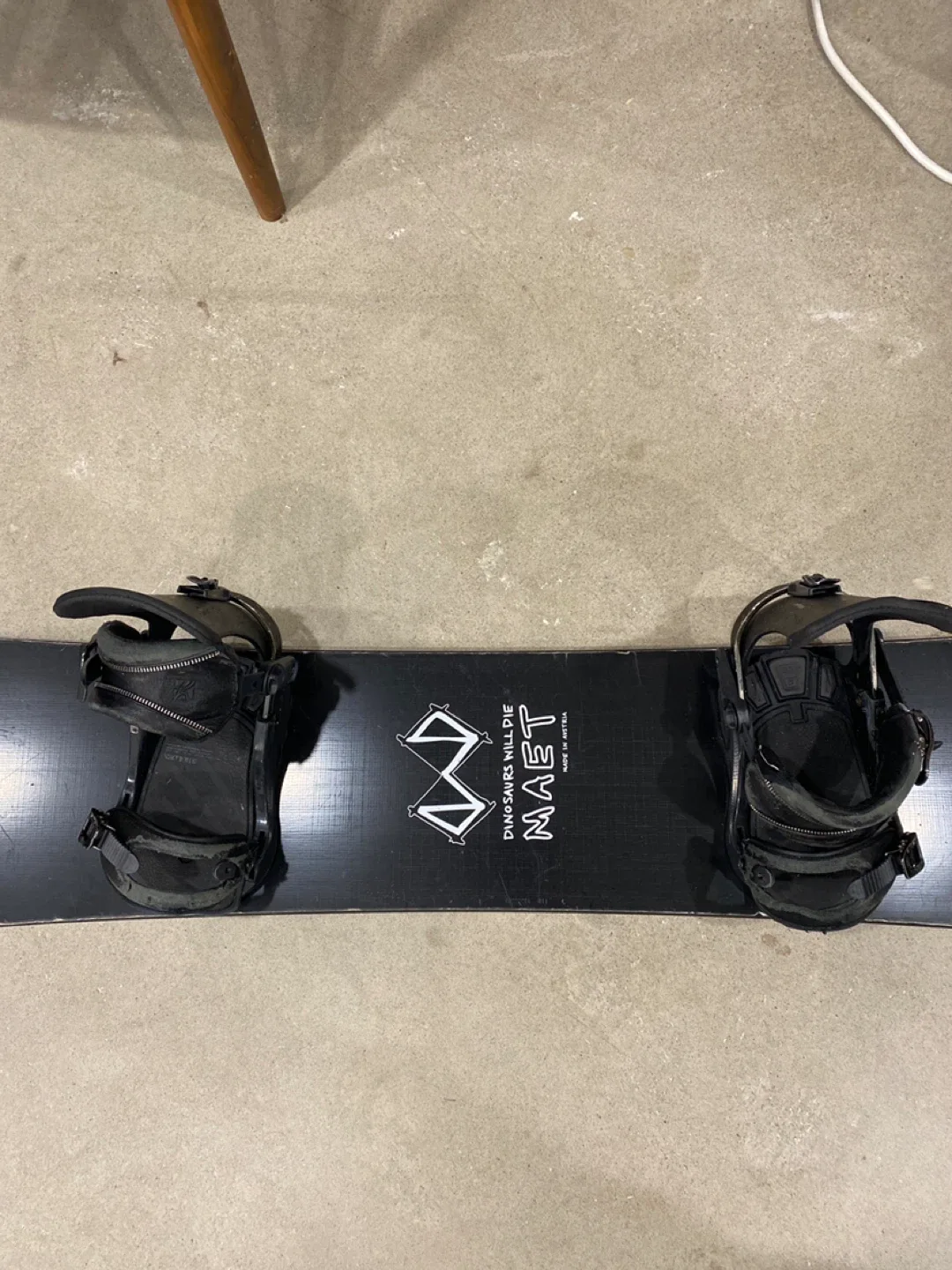 Dinosaurs Will Die MAET Snowboard image indicator(2)